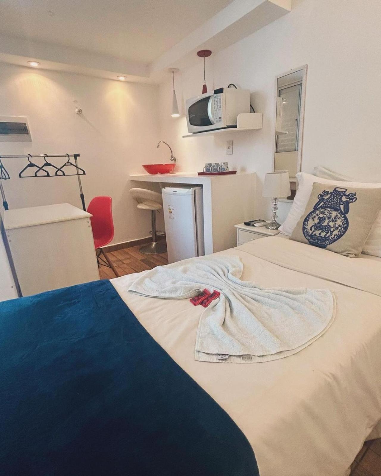 Pousada E Hostel Sao Paulo Comfort - Bairro Pinheiros, Proximo Hospital Das Clinicas E Incor, Oscar Freire, Av Paulista, Allianz, Vila Madalena E Facil Acesso Ao Ibirapuera E Morumbi Bagian luar foto