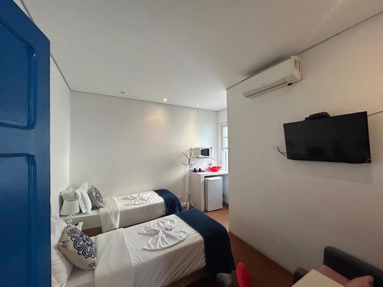Pousada E Hostel Sao Paulo Comfort - Bairro Pinheiros, Proximo Hospital Das Clinicas E Incor, Oscar Freire, Av Paulista, Allianz, Vila Madalena E Facil Acesso Ao Ibirapuera E Morumbi Bagian luar foto