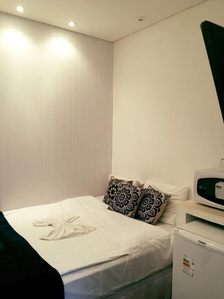 Pousada E Hostel Sao Paulo Comfort - Bairro Pinheiros, Proximo Hospital Das Clinicas E Incor, Oscar Freire, Av Paulista, Allianz, Vila Madalena E Facil Acesso Ao Ibirapuera E Morumbi Bagian luar foto